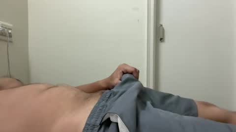 Ash online show from January 7, 7:49 pm