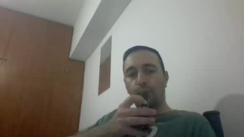 Snapshot of hornysnake69 chatting on January 19, 2:25 am hornysnake69 online show from January 19, 2:25 am