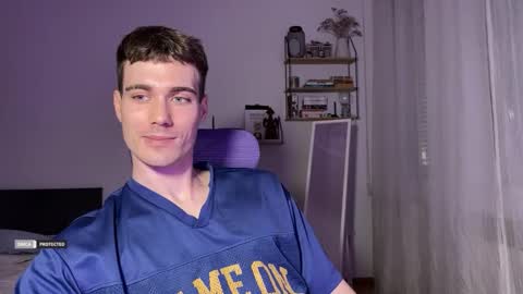 Snapshot of hornytwunk01 chatting on November 2, 11:45 am hornytwunk01 online show from November 2, 11:45 am