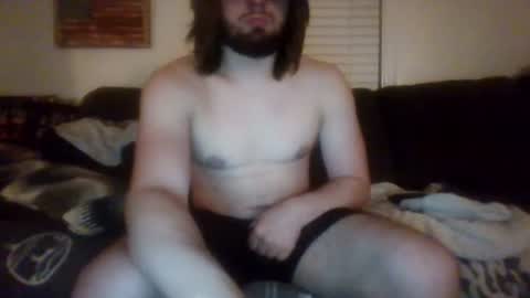 Snapshot of hornywhitehog chatting on August 6, 3:30 am Hornywhitehog online show from August 6, 3:30 am