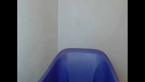 Snapshot of hornyxbum chatting on February 21, 1:55 am hornyxbum online show from February 21, 1:55 am