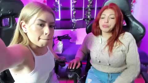 hornyy mom online show from December 24, 1:17 pm