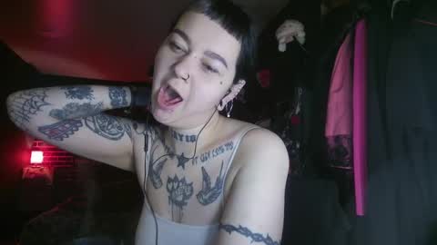 Messalina Horror online show from December 21, 2:52 am