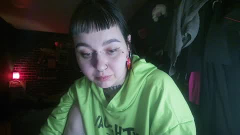 Messalina Horror online show from December 31, 7:29 pm