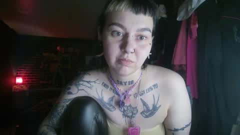 Messalina Horror online show from January 17, 3:12 am