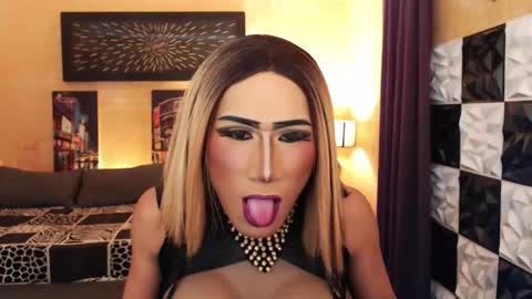 horsecockjessica online show from October 19, 8:15 am