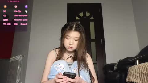 Snapshot of hosina_sayeri chatting on May 4, 11:34 pm hosina_sayeri online show from May 4, 11:34 pm