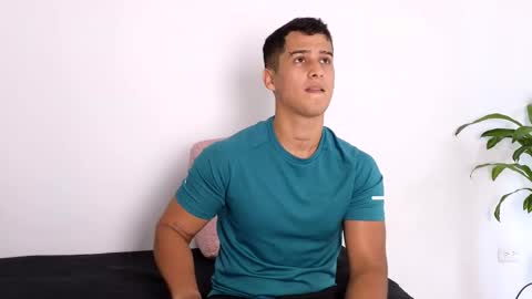 Marcus  Tatti  online show from December 18, 4:35 pm