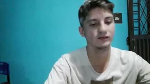 Snapshot of hot800592 chatting on March 28, 11:04 pm hot800592 online show from March 28, 11:04 pm