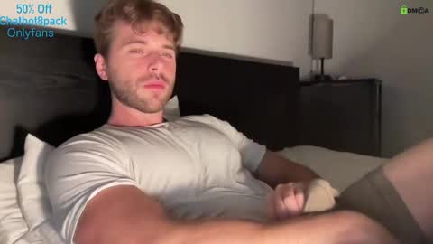 Edward aka Wolf online show from October 3, 5:26 am