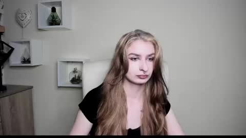 NINA online show from October 14, 5:52 am