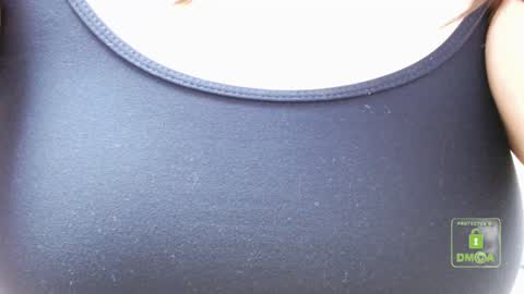 Snapshot of hot_and_pretty chatting on December 25, 9:13 am Lila online show from December 25, 9:13 am