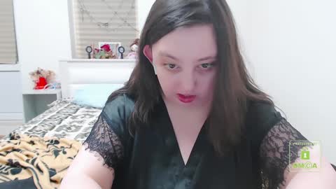 Snapshot of hot_and_pretty chatting on January 5, 3:55 pm Lila online show from January 5, 3:55 pm