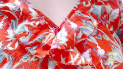 Snapshot of hot_and_pretty chatting on January 8, 9:32 am Lila online show from January 8, 9:32 am