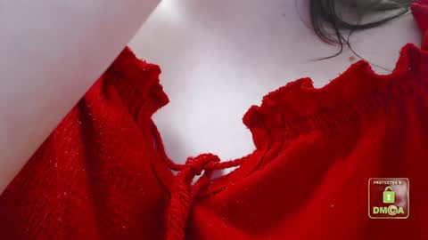 Snapshot of hot_and_pretty chatting on January 12, 9:19 am Lila online show from January 12, 9:19 am