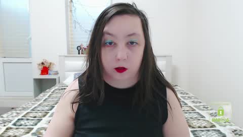 Snapshot of hot_and_pretty chatting on January 14, 9:35 am Lila online show from January 14, 9:35 am