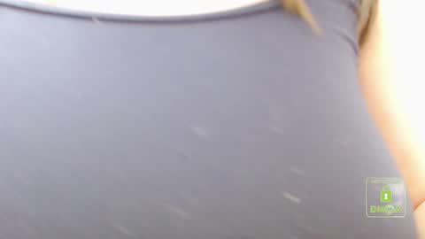 Snapshot of hot_and_pretty chatting on January 25, 9:36 am Lila online show from January 25, 9:36 am