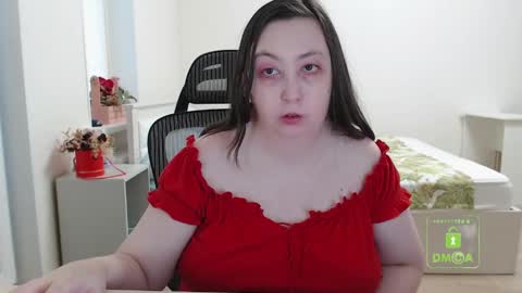 Snapshot of hot_and_pretty chatting on March 8, 12:52 pm Lila online show from March 8, 12:52 pm