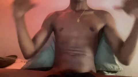 Snapshot of hot_b3n chatting on December 2, 7:25 am Ben online show from December 2, 7:25 am