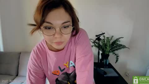   online show from March 7, 8:13 am