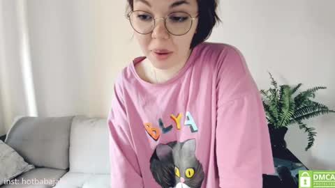   online show from March 10, 8:37 am