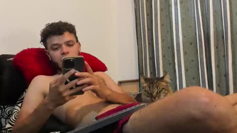 hot bad boy69 online show from November 13, 9:47 pm