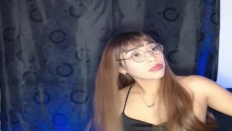 Snapshot of hot_boy_2027 chatting on March 13, 8:48 pm hot_boy_2027 online show from March 13, 8:48 pm