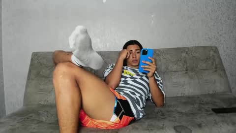 WILLY-JULIAN-GEORGE-YAYO-THIAGO-MOD HADES online show from September 14, 3:16 am