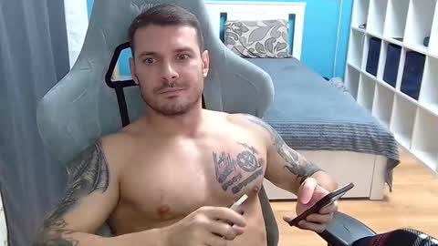 hot_cap_77 online show from November 22, 5:12 pm