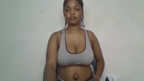 Snapshot of hot_choccoolate chatting on March 24, 9:42 pm Zarah online show from March 24, 9:42 pm