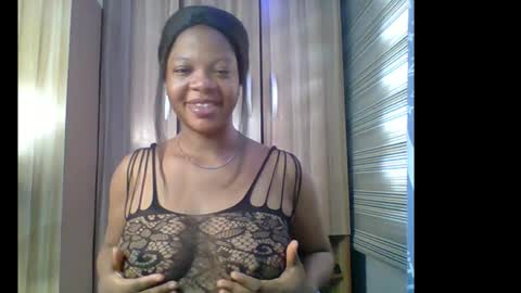 Snapshot of hot_choco_choco chatting on December 14, 8:20 am peace online show from December 14, 8:20 am