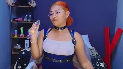 Snapshot of hot_chocolate_4u chatting on February 24, 6:15 pm hot chocolate 4u online show from February 24, 6:15 pm