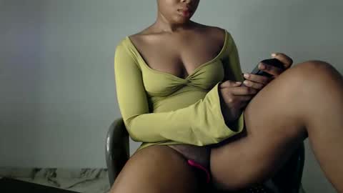 sonia  mis choco online show from December 13, 4:22 am