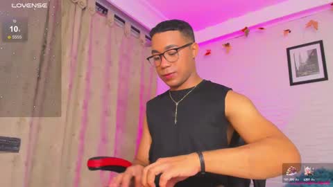 Snapshot of hot_dreams_x chatting on January 2, 6:45 pm hot_dreams_x online show from January 2, 6:45 pm