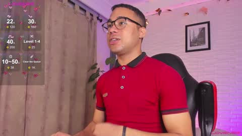 Snapshot of hot_dreams_x chatting on January 31, 1:45 pm hot_dreams_x online show from January 31, 1:45 pm