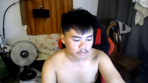 hot_emmanuel online show from July 4, 5:46 am