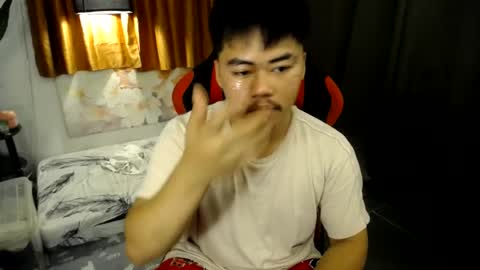 hot_emmanuel online show from July 27, 2:18 am