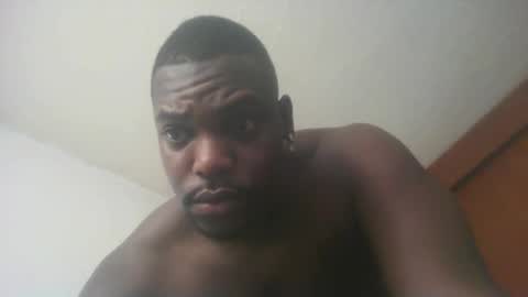 Snapshot of hot_frozone chatting on October 21, 12:28 pm hot_frozone online show from October 21, 12:28 pm