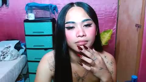Snapshot of hot_george chatting on June 28, 9:32 pm George online show from June 28, 9:32 pm