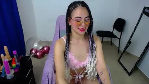 angie online show from June 15, 11:51 pm