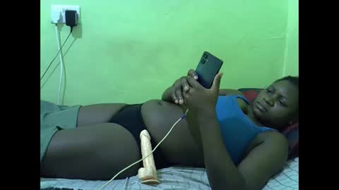 Snapshot of hot_girlly chatting on November 27, 5:48 pm hot_girlly online show from November 27, 5:48 pm