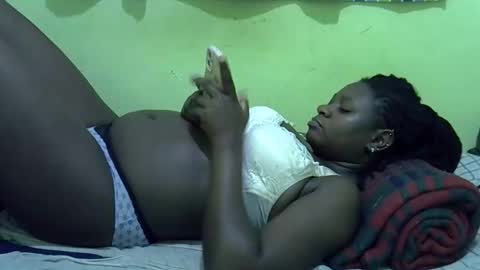 hot_girlly online show from February 17, 8:11 am