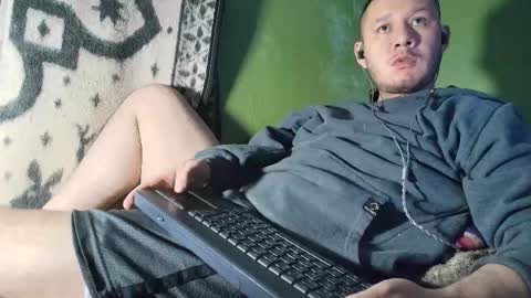 Snapshot of hot_guy36 chatting on December 2, 3:34 am hot_guy36 online show from December 2, 3:34 am