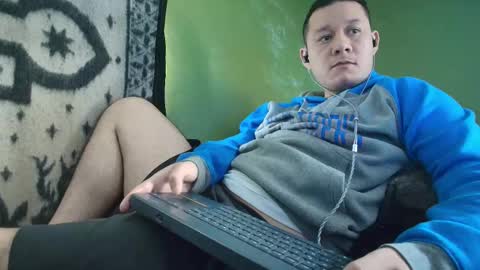 Snapshot of hot_guy36 chatting on December 15, 3:49 pm hot_guy36 online show from December 15, 3:49 pm
