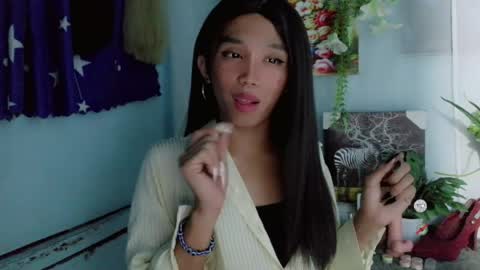 Snapshot of hot_khianna chatting on April 12, 4:01 pm Khianna online show from April 12, 4:01 pm