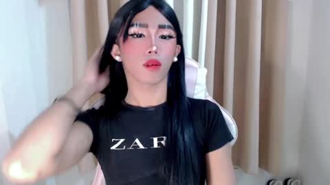 Khianna online show from July 13, 2:42 pm