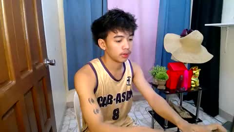 hot_kianxx online show from June 11, 2:00 am