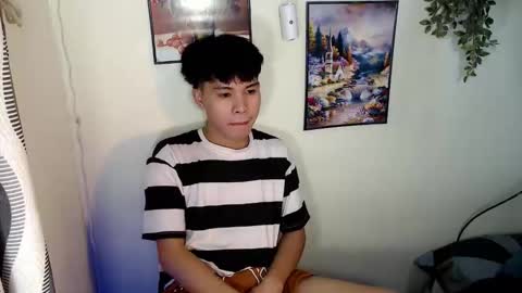 mark online show from March 21, 8:19 am