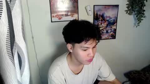 Snapshot of hot_kisser19 chatting on March 30, 6:20 pm mark online show from March 30, 6:20 pm