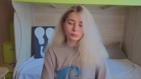 hot_kittie_hot online show from July 27, 8:10 am